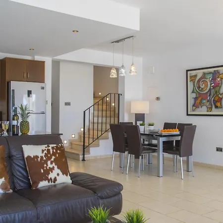 Villa Ayia Thekla Sea Front Ayia Napa