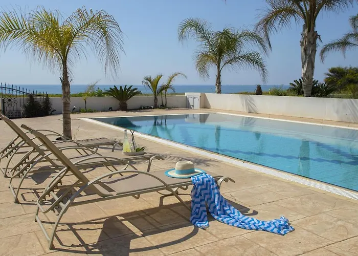 Villa Ayia Thekla Sea Front Ayia Napa