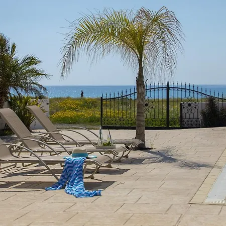 Ayia Thekla Sea Front Villa *
