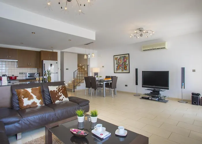 Ayia Thekla Sea Front Villa *