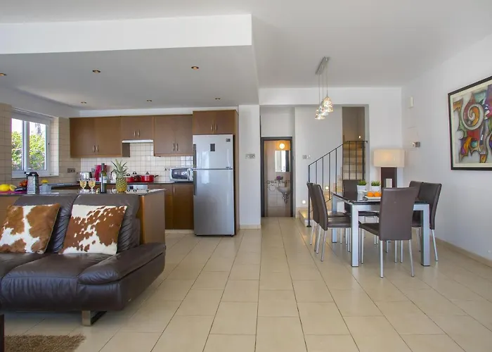 Ayia Thekla Sea Front *